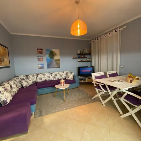 Qerret Apartment Golem (Tirana)