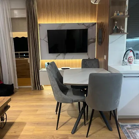 Qerret Apartmán *